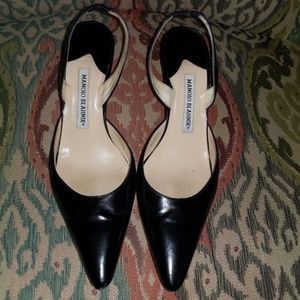 Manolo Blahnik carolyne low heel sling back